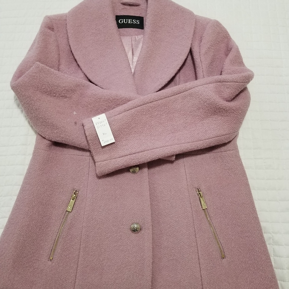 Coat - Picture 4 of 10
